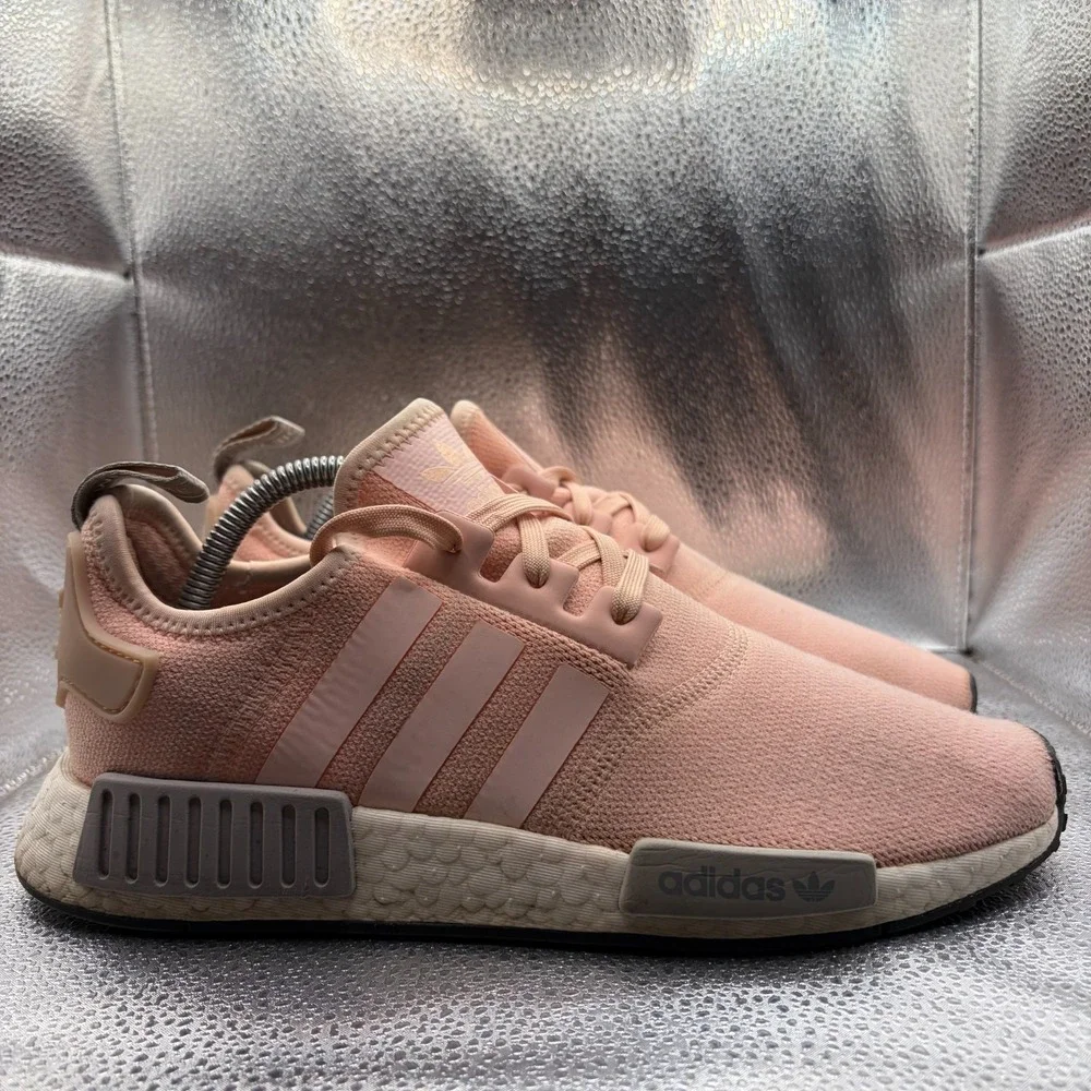 Size 9.5 Adidas NMD_R1 Vapour Pink Womens Lace-Up Comfort Running Shoes BY3059